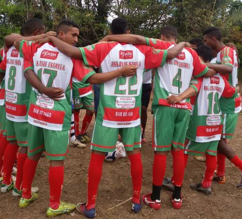 ONZE ESTRELAS