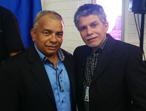 Luiz Henrique ao lado doauditor fiscal do trabalho, Silvio Conceição Pinheiro.